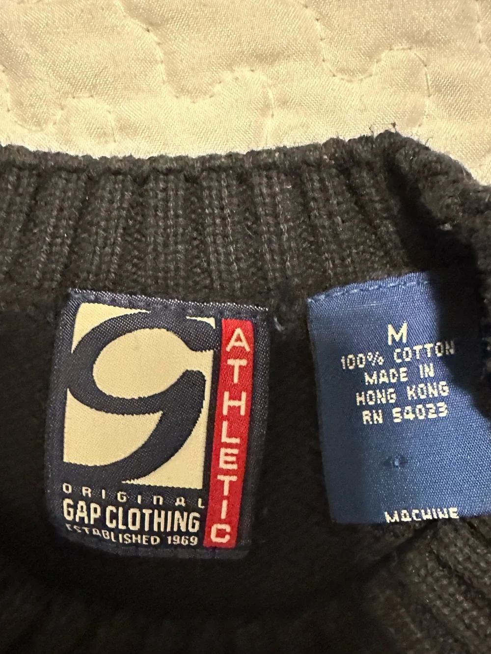 GAP Black Crewneck
